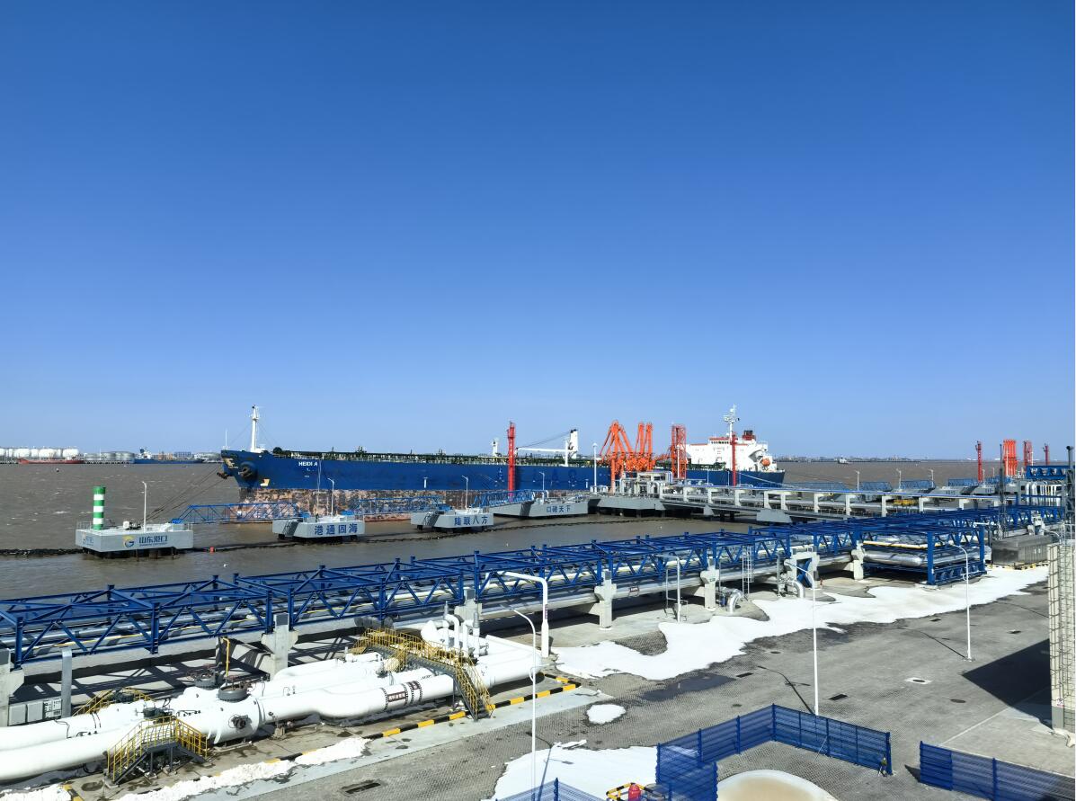 山东港口渤海湾港东营港区1#~2#泊位迎来新春开门红-新闻中心-东营网
